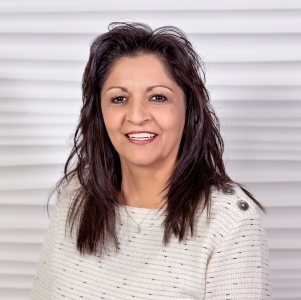 Olivia Limon headshotBobby Uhl headshot Certified Escrow & Funding LLC